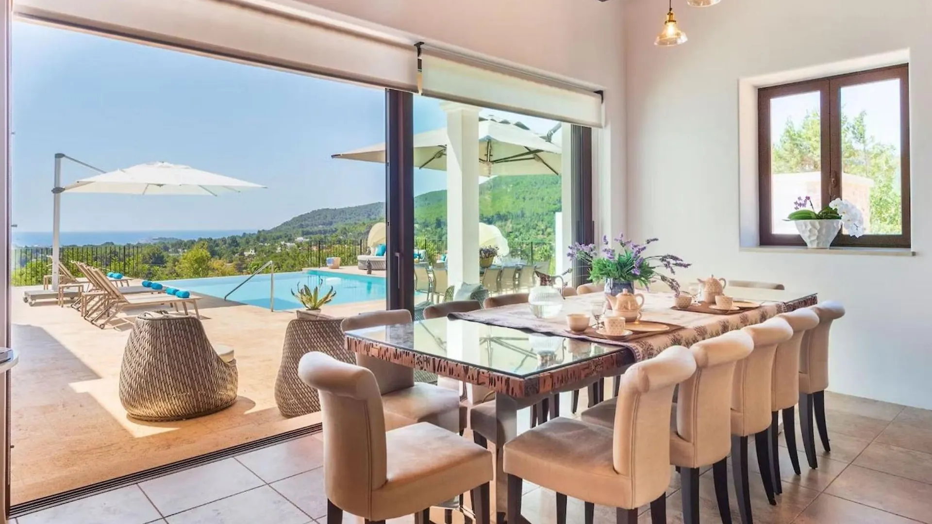 Holiday Home With Children Play Area Santa Eularia des Riu 0*,  İspanya