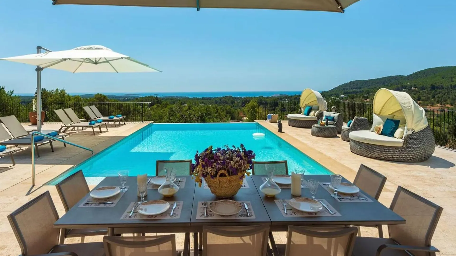Holiday Home With Children Play Area Santa Eularia des Riu İspanya